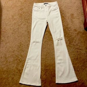 NWOT Cult of Individuality Leisure Flare Jeans